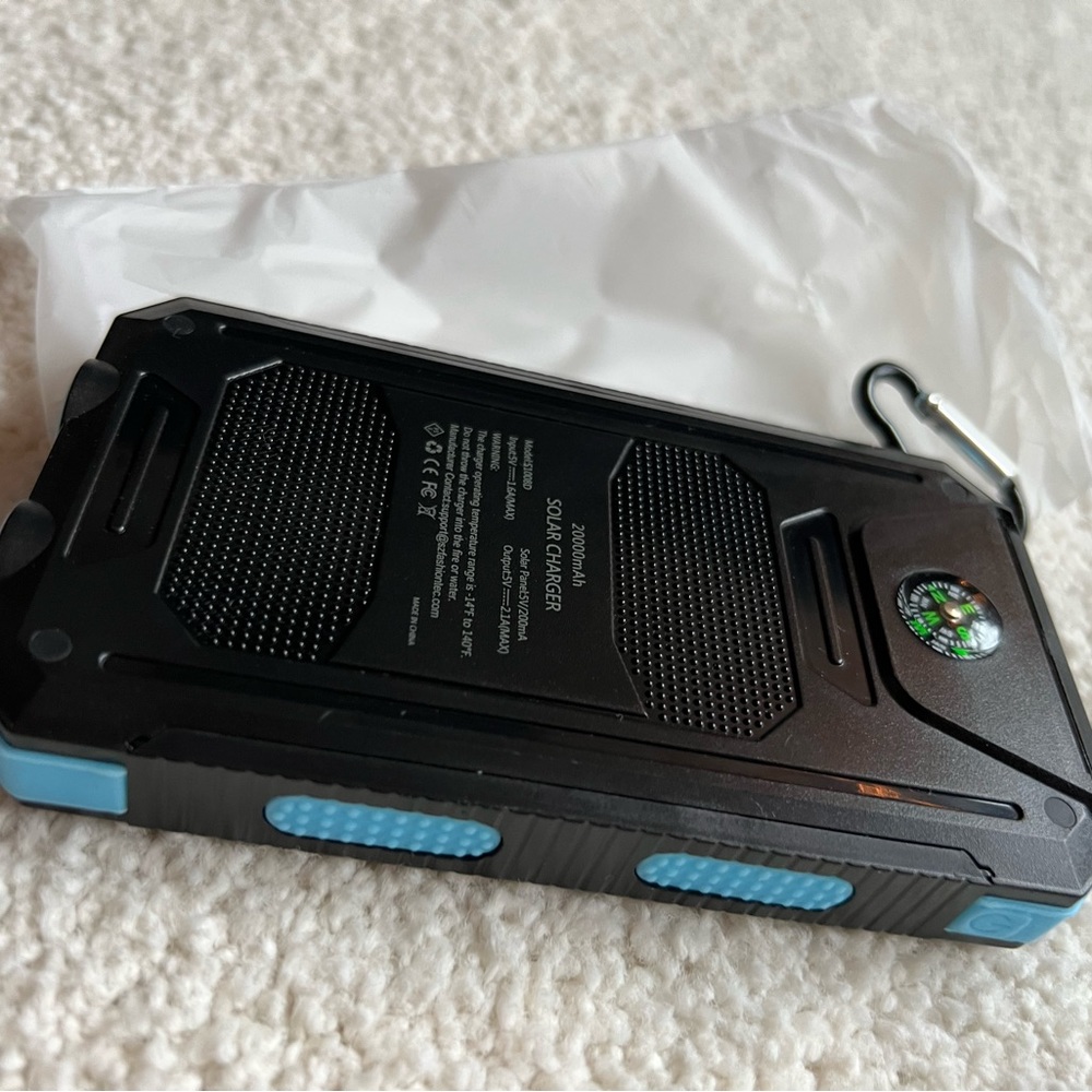 Power Bank - Picture 4 of 5